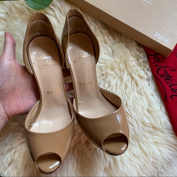 Christian Louboutin Madame Claude Nude Peep Pump - Picture 4 of 13